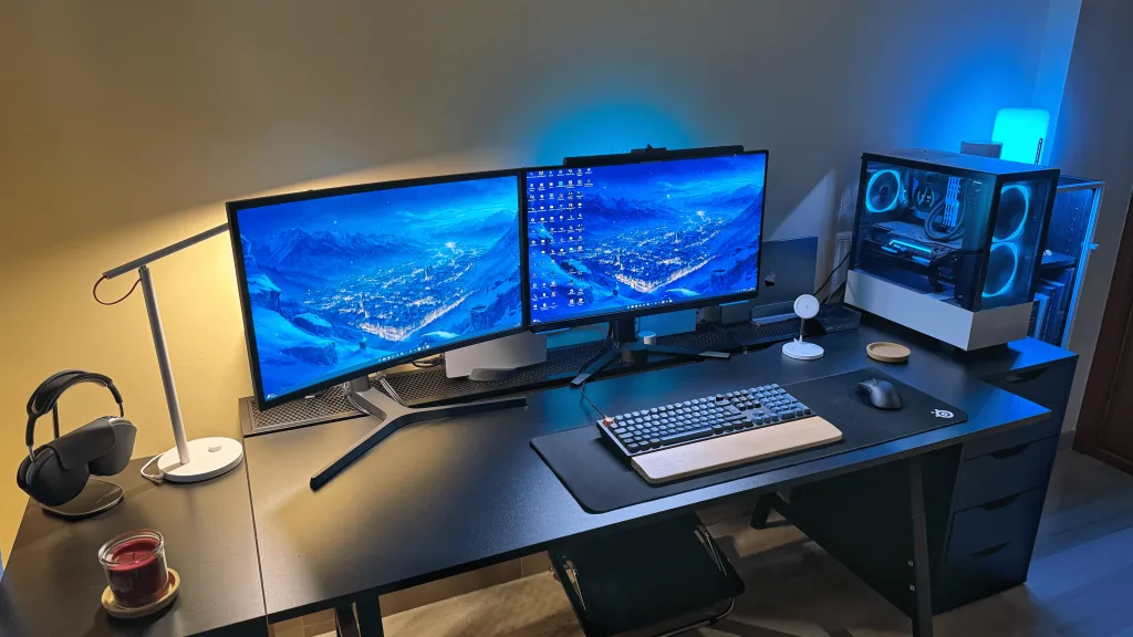 How to Connect Dual Monitors to One PC