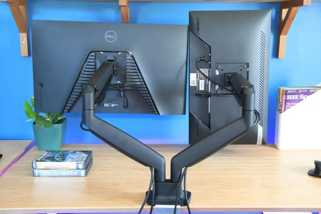 How to Connect Dual Monitors to One PC