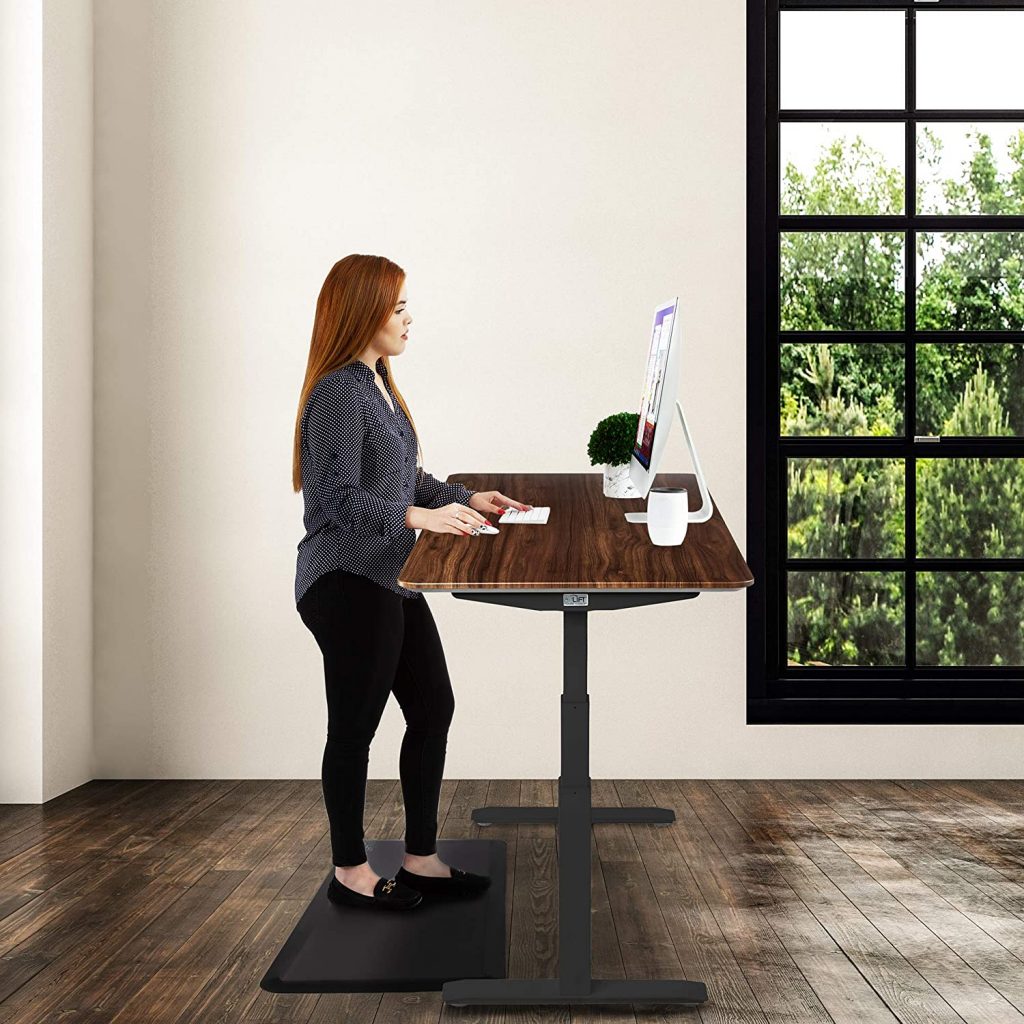 Seville Classics Airlift Pro Electric Adjustable Standing Desk Review