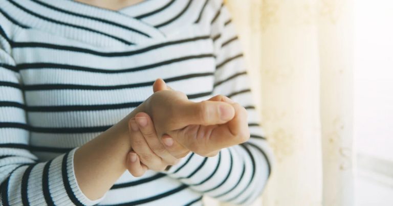 How to Improve Wrist Mobility [15 Exercises to Do at Work]