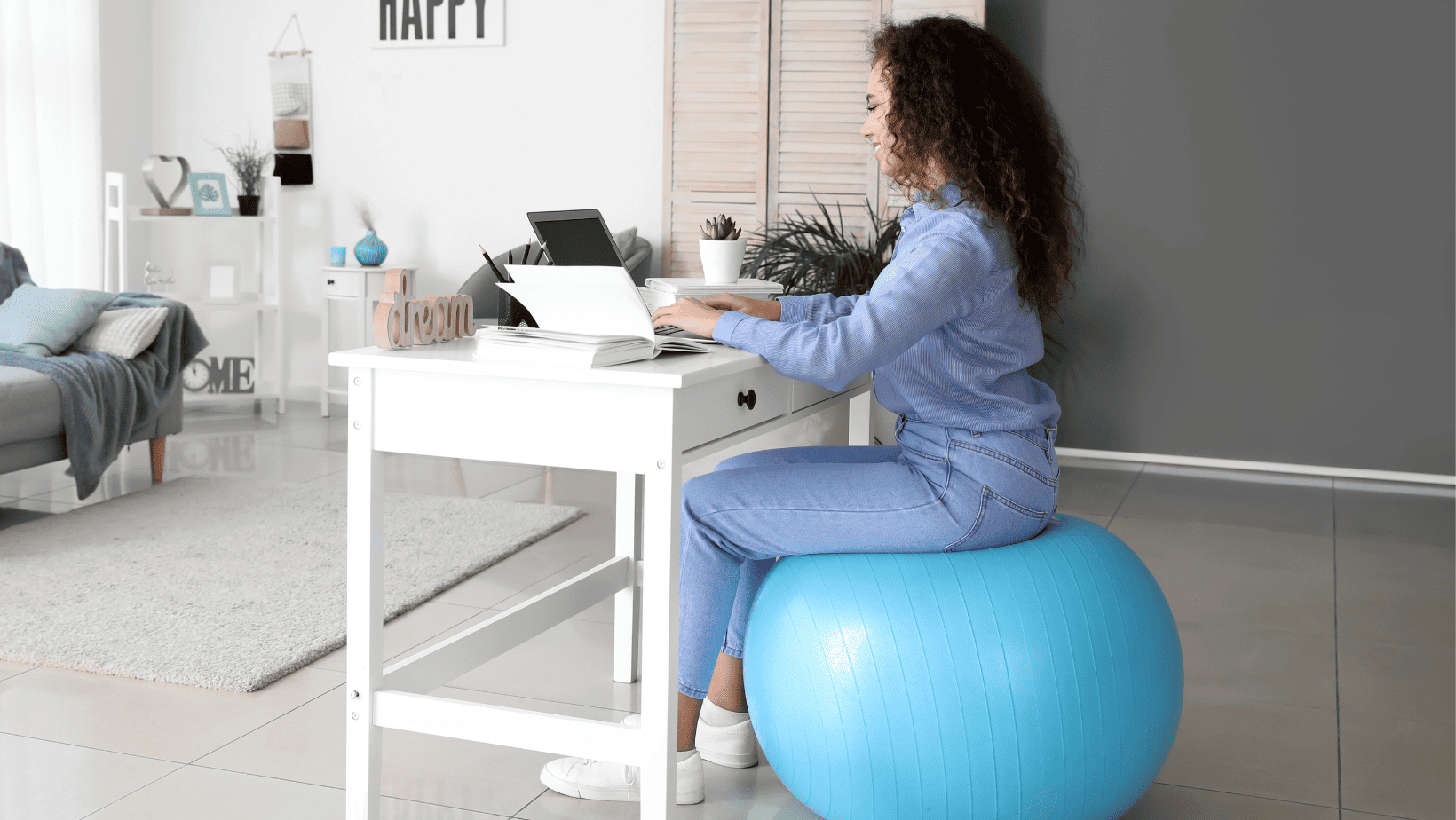 20 Ways to Improve Posture and Mobility at Work - Pain Free Working
