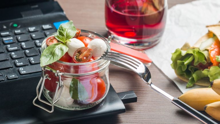 The Best Diet for the Desk Job Employee