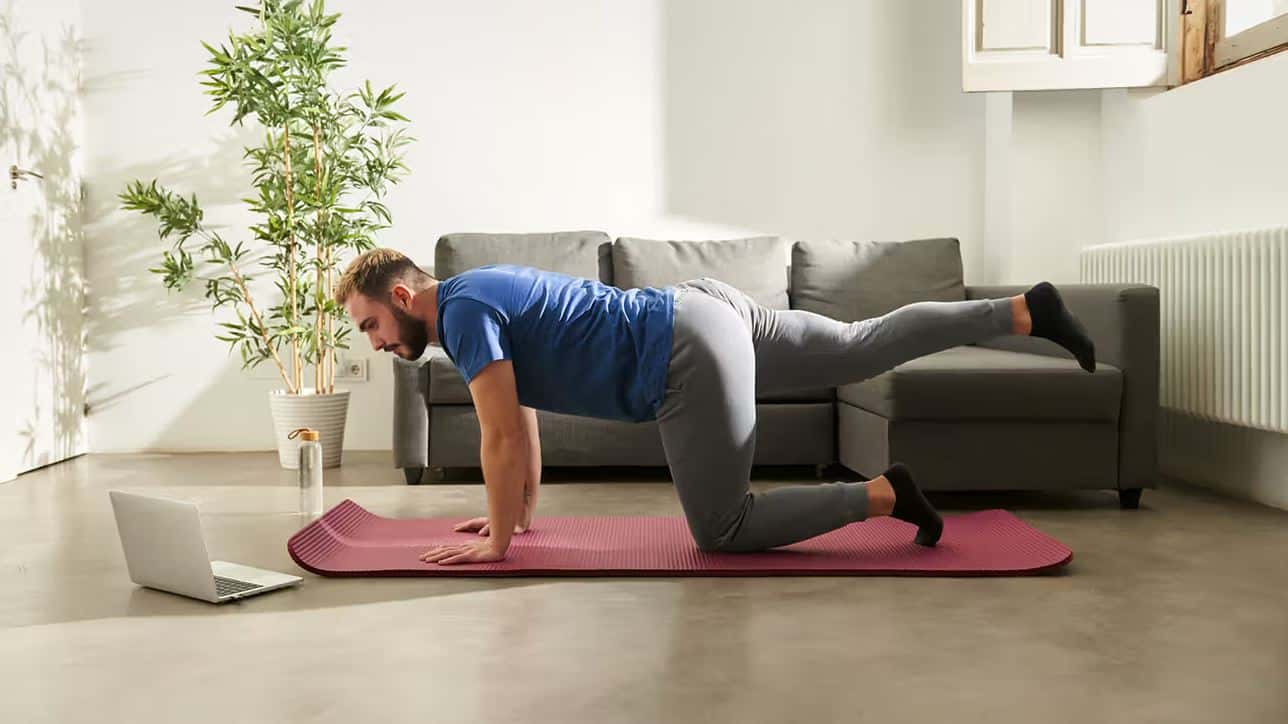 10Minute Glutes Workout You Can Do Anywhere Pain Free Working