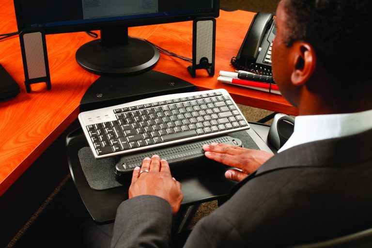 6 Assistive Technologies in Office Ergonomics
