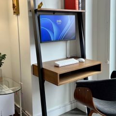 Keyboard and Mouse Placement Guide for Small Desks