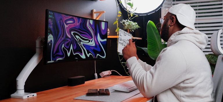 How to Build an Ergonomic Dual Monitor Setup - Pain Free Working