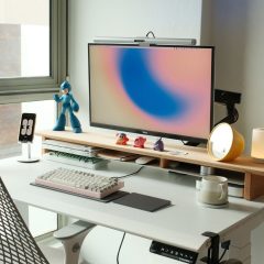 22 Creative Office Desk Decoration Ideas
