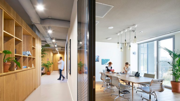 Natural Light vs. Artificial Office Lighting: Which is Better?