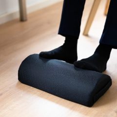 How to Find a Footrest for Tall Desk Users