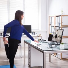 8 Important Office Exercises for Runners