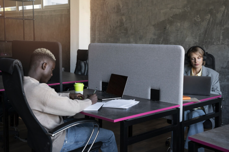 7 Benefits of Acoustic Design in Offices