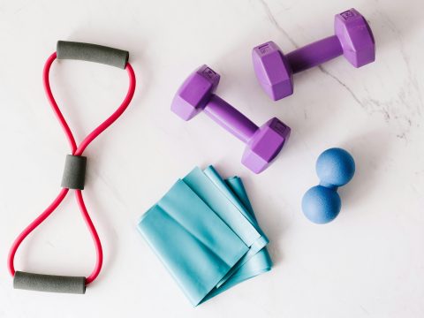 7 Pieces of Gym Equipment You Can Bring to Work